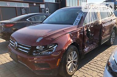 Позашляховик / Кросовер Volkswagen Tiguan 2019 в 