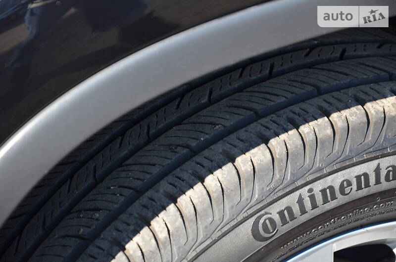 Позашляховик / Кросовер Volkswagen Tiguan 2017 в Києві