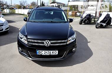 Позашляховик / Кросовер Volkswagen Tiguan 2017 в 