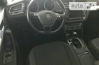 Внедорожник / Кроссовер Volkswagen Tiguan 2016 в Ивано-Франковске