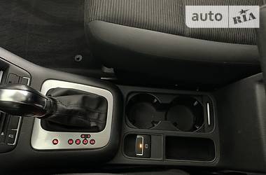 Позашляховик / Кросовер Volkswagen Tiguan 2013 в 