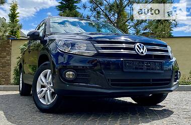 Внедорожник / Кроссовер Volkswagen Tiguan 2017 в Одессе