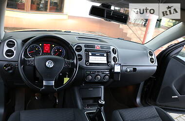 Внедорожник / Кроссовер Volkswagen Tiguan 2008 в Трускавце