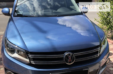 Внедорожник / Кроссовер Volkswagen Tiguan 2012 в Одессе