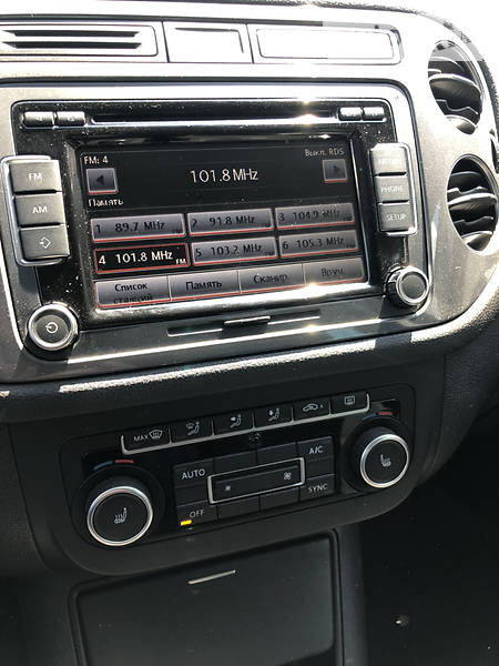 Внедорожник / Кроссовер Volkswagen Tiguan 2012 в Одессе