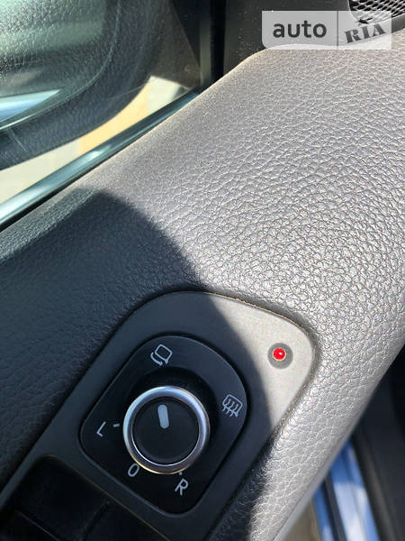 Внедорожник / Кроссовер Volkswagen Tiguan 2012 в Одессе