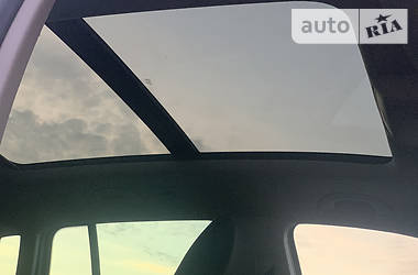 Позашляховик / Кросовер Volkswagen Tiguan 2012 в 