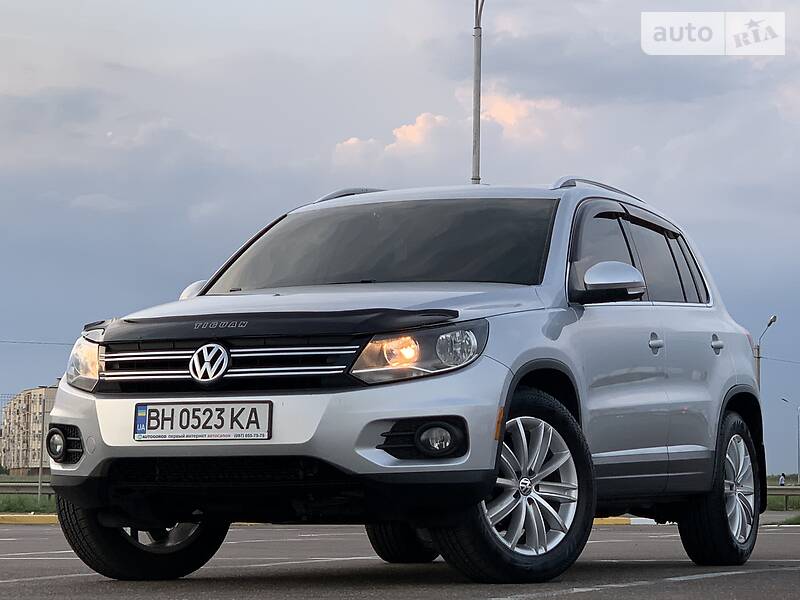 Внедорожник / Кроссовер Volkswagen Tiguan 2012 в Одессе