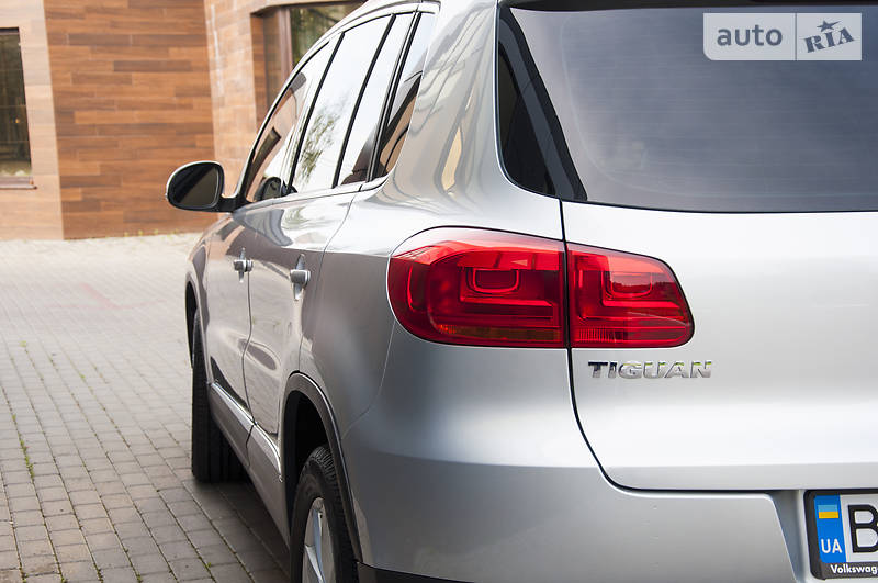 Позашляховик / Кросовер Volkswagen Tiguan 2016 в Рівному фото 21 Позашляховик / Кросовер Volkswagen Tiguan 2016 в Рівному