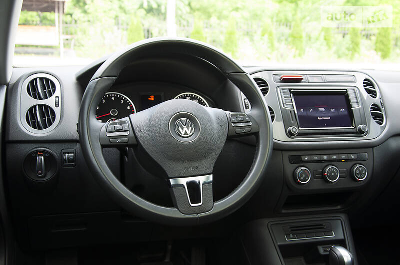 Позашляховик / Кросовер Volkswagen Tiguan 2016 в Рівному фото 78 Позашляховик / Кросовер Volkswagen Tiguan 2016 в Рівному