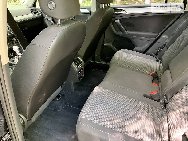 Позашляховик / Кросовер Volkswagen Tiguan 2017 в Києві