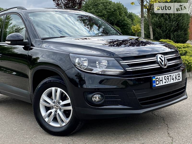 Внедорожник / Кроссовер Volkswagen Tiguan 2017 в Одессе