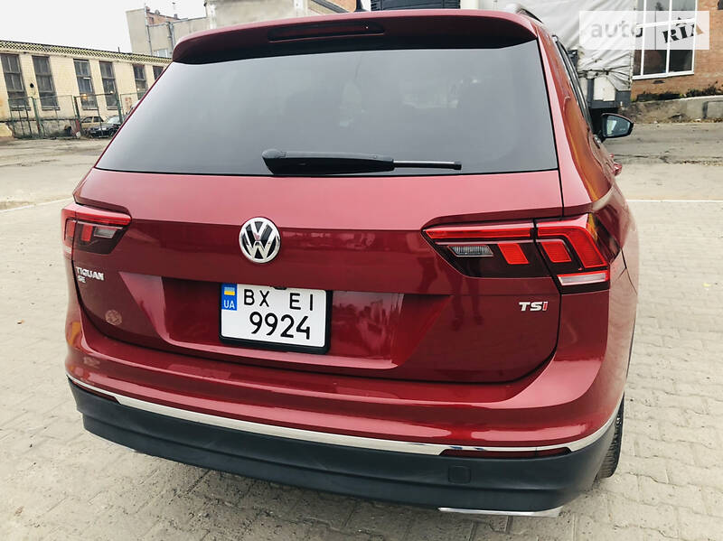 Внедорожник / Кроссовер Volkswagen Tiguan 2017 в Хмельницком фото 4 Внедорожник / Кроссовер Volkswagen Tiguan 2017 в Хмельницком
