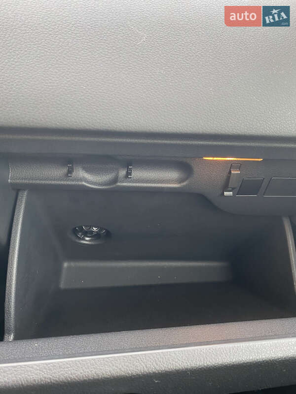 Позашляховик / Кросовер Volkswagen Tiguan 2017 в Києві