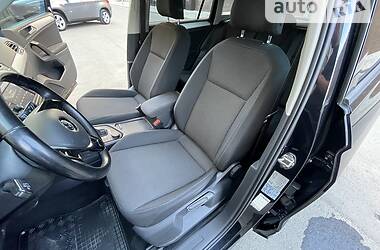 Внедорожник / Кроссовер Volkswagen Tiguan 2017 в 