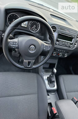 Позашляховик / Кросовер Volkswagen Tiguan 2012 в Херсоні