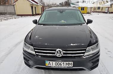 Позашляховик / Кросовер Volkswagen Tiguan 2018 в Борисполі