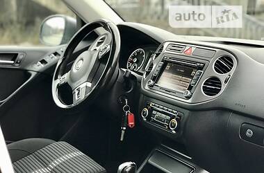 Внедорожник / Кроссовер Volkswagen Tiguan 2012 в Дрогобыче