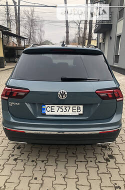 Внедорожник / Кроссовер Volkswagen Tiguan 2020 в Черновцах