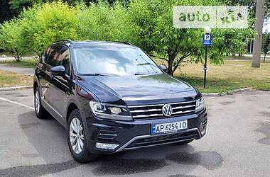 Позашляховик / Кросовер Volkswagen Tiguan 2018 в Запоріжжі