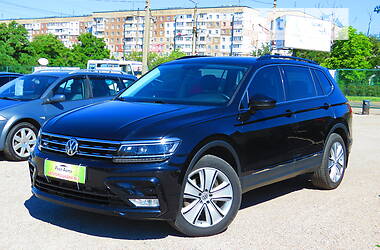Внедорожник / Кроссовер Volkswagen Tiguan 2019 в Кропивницком
