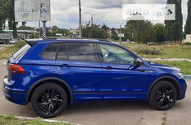 Внедорожник / Кроссовер Volkswagen Tiguan 2021 в Черкассах