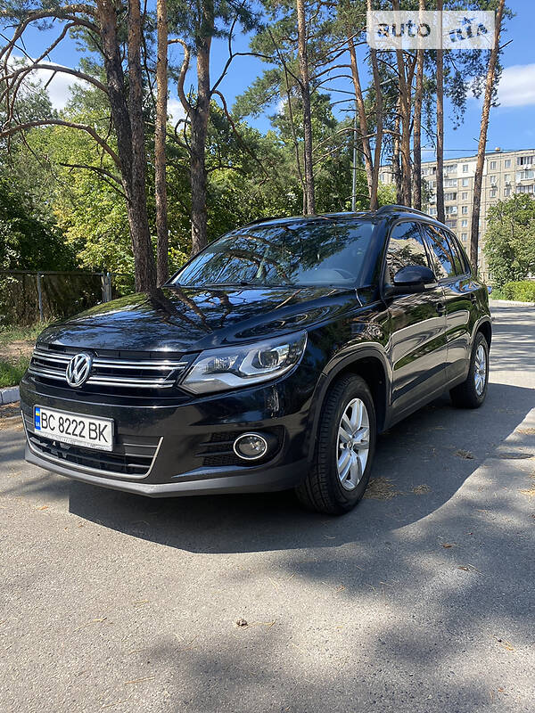 Позашляховик / Кросовер Volkswagen Tiguan 2015 в Дрогобичі