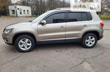 Позашляховик / Кросовер Volkswagen Tiguan 2011 в Кропивницькому