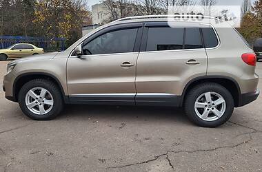 Позашляховик / Кросовер Volkswagen Tiguan 2011 в Кропивницькому