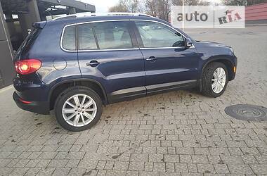 Внедорожник / Кроссовер Volkswagen Tiguan 2011 в Дрогобыче