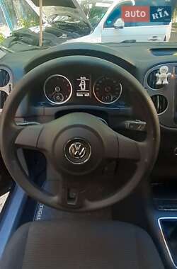 Хэтчбек Volkswagen Tiguan 2011 в 