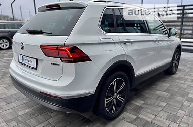 Позашляховик / Кросовер Volkswagen Tiguan 2019 в Рівному