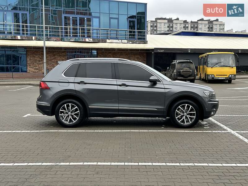 Позашляховик / Кросовер Volkswagen Tiguan 2017 в Києві