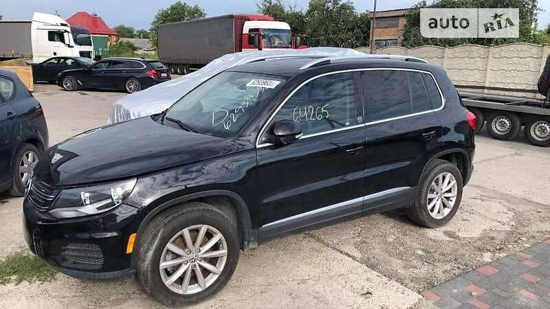 Внедорожник / Кроссовер Volkswagen Tiguan 2016 в Киеве фото 23 Внедорожник / Кроссовер Volkswagen Tiguan 2016 в Киеве