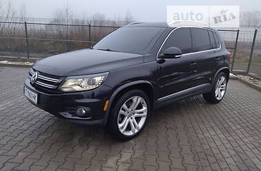 Позашляховик / Кросовер Volkswagen Tiguan 2013 в 