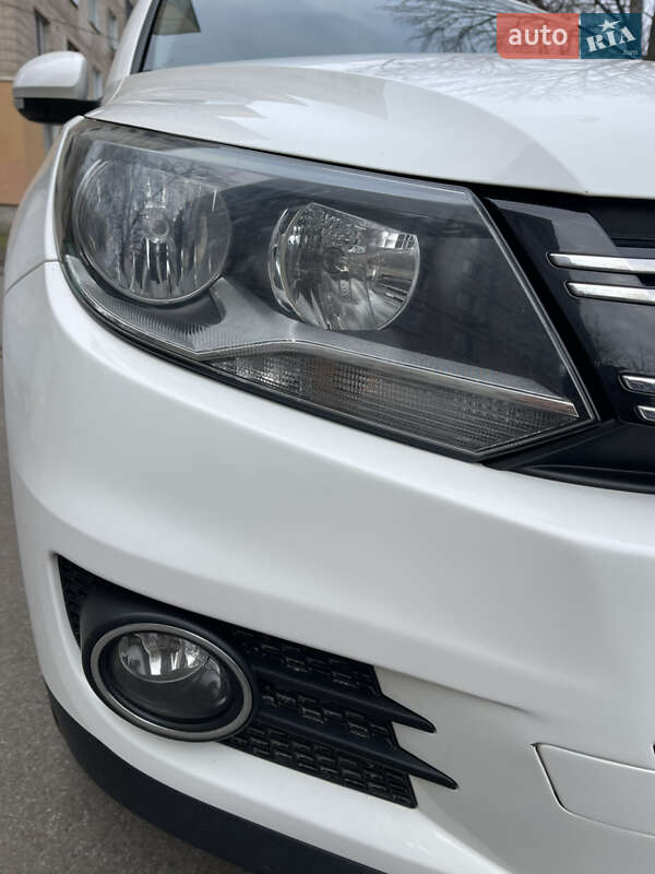 Внедорожник / Кроссовер Volkswagen Tiguan 2013 в Киеве