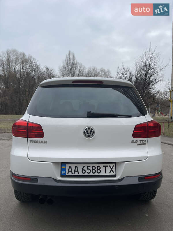 Внедорожник / Кроссовер Volkswagen Tiguan 2013 в Киеве