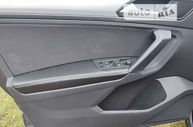 Внедорожник / Кроссовер Volkswagen Tiguan 2016 в Бродах