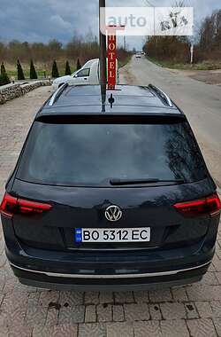 Внедорожник / Кроссовер Volkswagen Tiguan 2017 в Тернополе