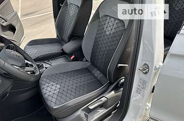 Позашляховик / Кросовер Volkswagen Tiguan 2023 в 