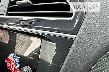 Позашляховик / Кросовер Volkswagen Tiguan 2023 в 