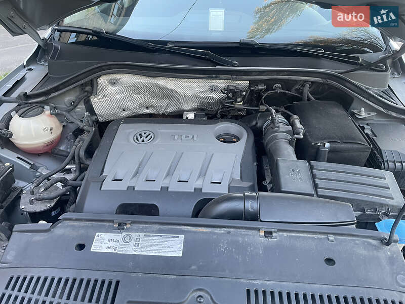 Внедорожник / Кроссовер Volkswagen Tiguan 2011 в Киеве фото 10 Внедорожник / Кроссовер Volkswagen Tiguan 2011 в Киеве