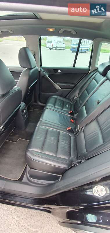 Внедорожник / Кроссовер Volkswagen Tiguan 2009 в Луцке