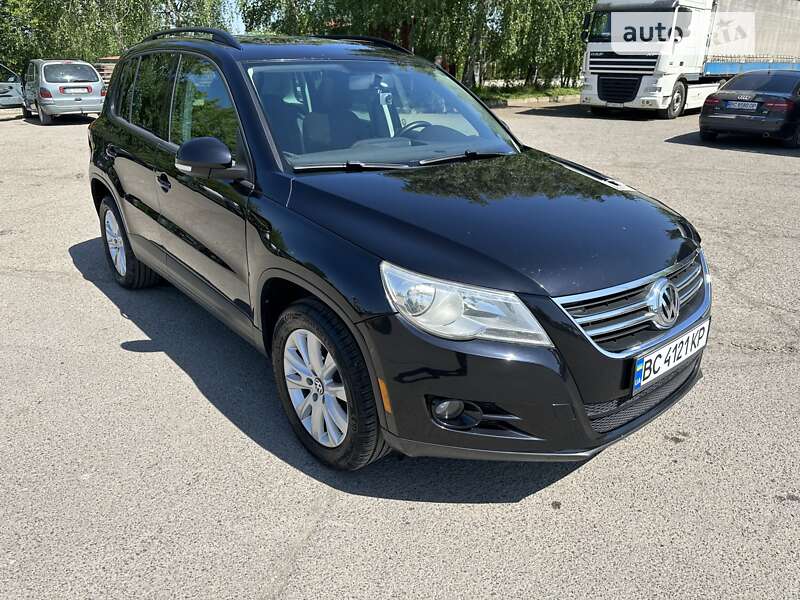 Позашляховик / Кросовер Volkswagen Tiguan 2009 в Самборі