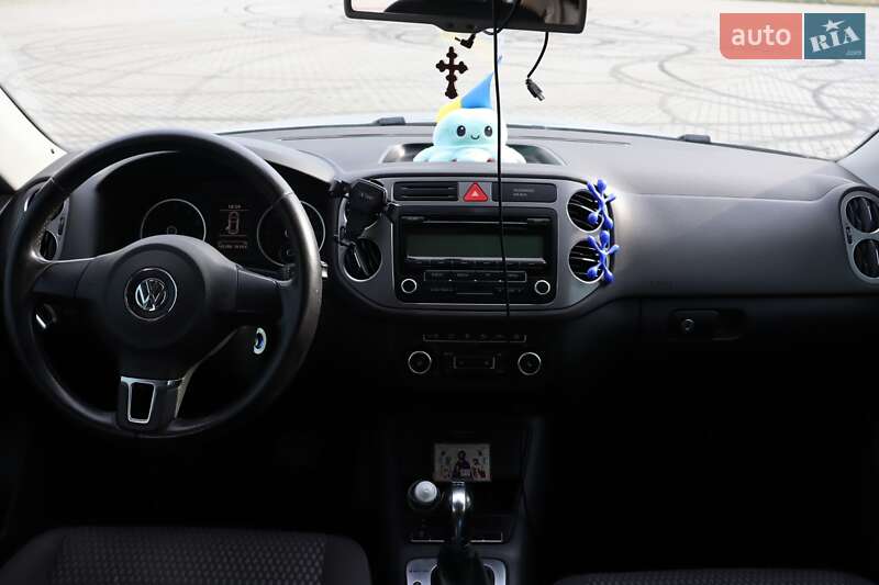 Внедорожник / Кроссовер Volkswagen Tiguan 2011 в Львове
