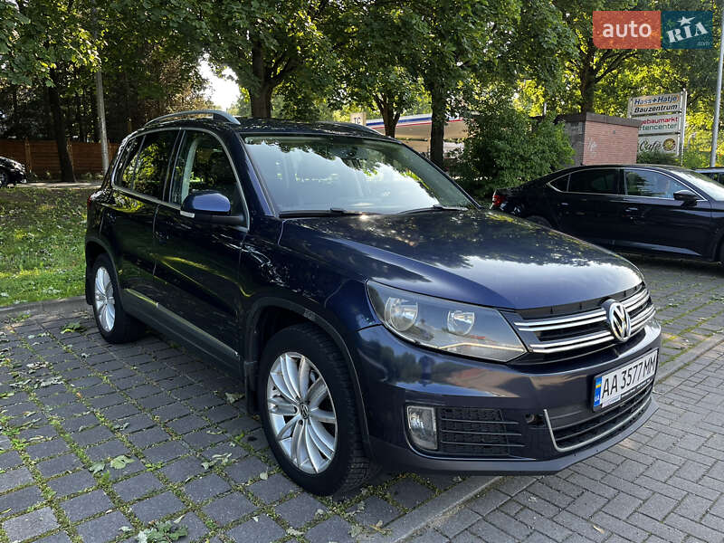 Позашляховик / Кросовер Volkswagen Tiguan 2012 в Києві