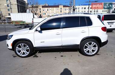 Внедорожник / Кроссовер Volkswagen Tiguan 2012 в Харькове