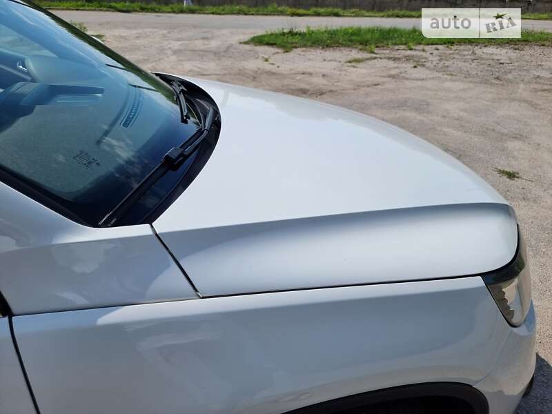 Внедорожник / Кроссовер Volkswagen Tiguan 2013 в Павлограде