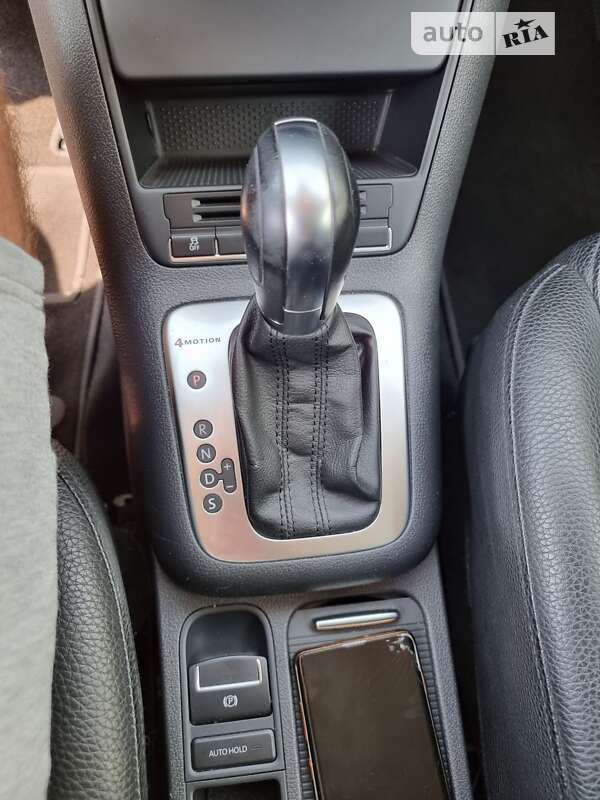 Внедорожник / Кроссовер Volkswagen Tiguan 2013 в Павлограде