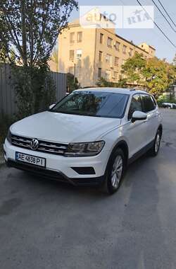 Внедорожник / Кроссовер Volkswagen Tiguan 2018 в Днепре